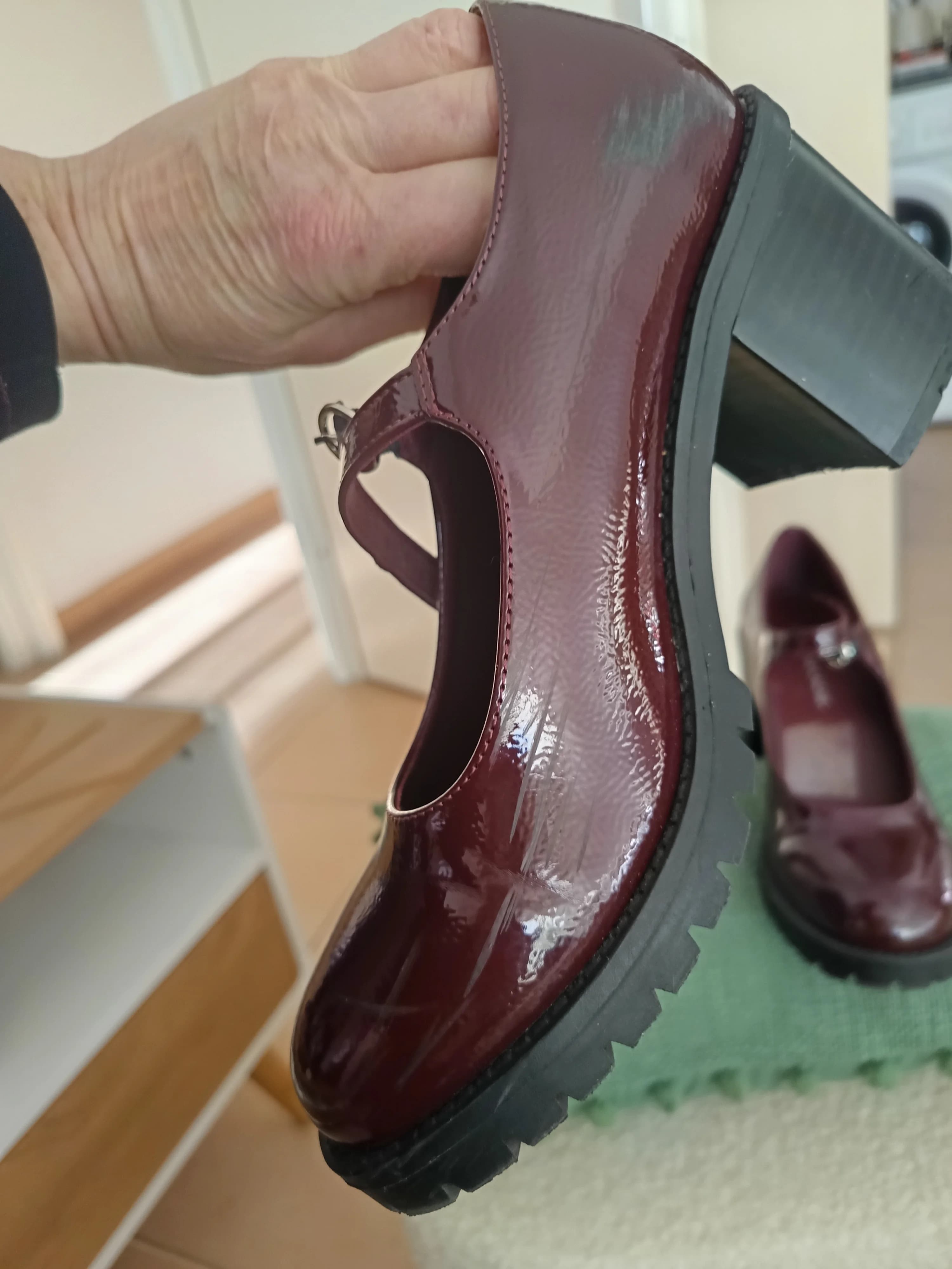 Chaussures vernies bordeaux CACHE CACHE T.38 — photo 2