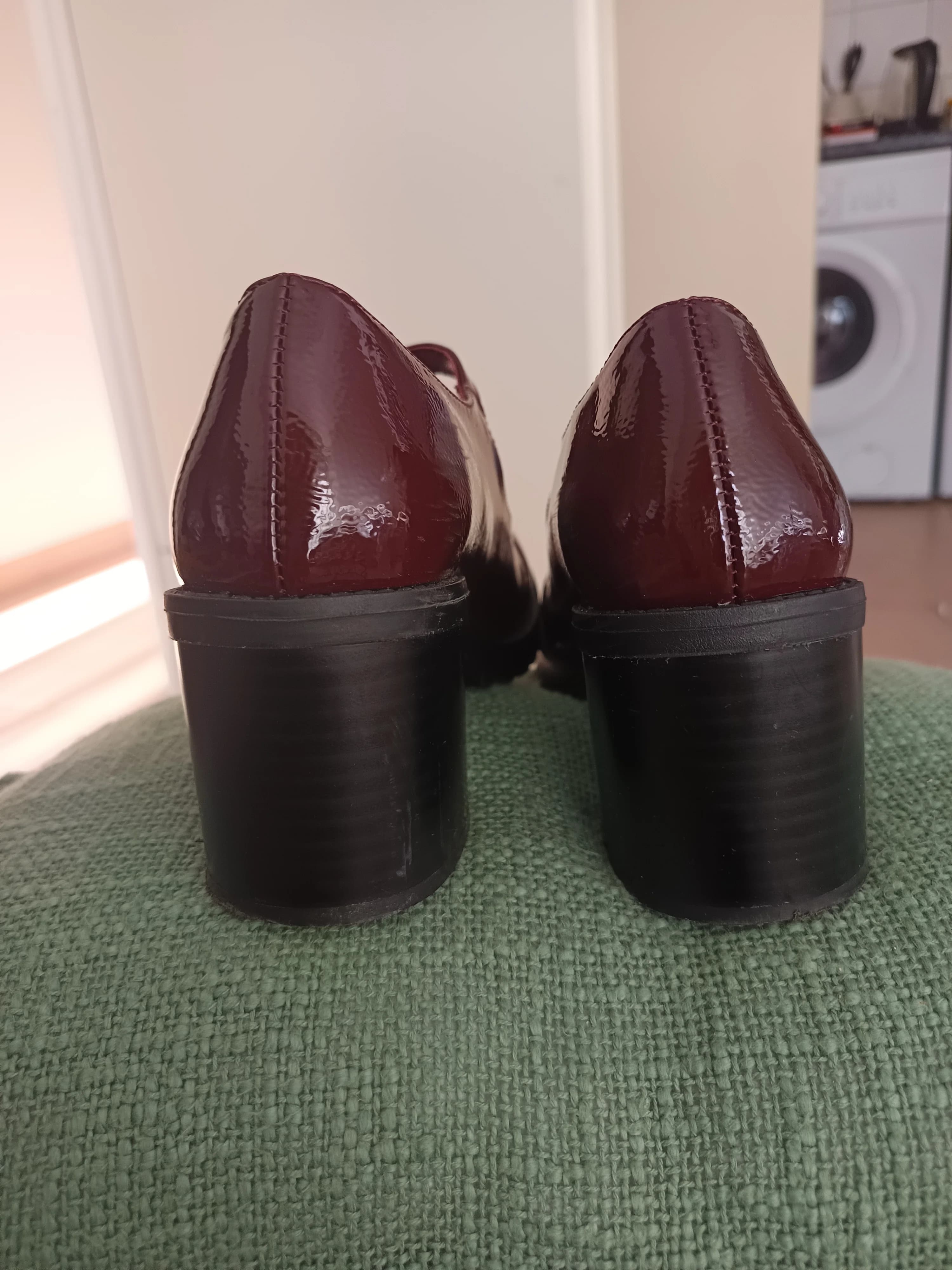 Chaussures vernies bordeaux CACHE CACHE T.38 — photo 4
