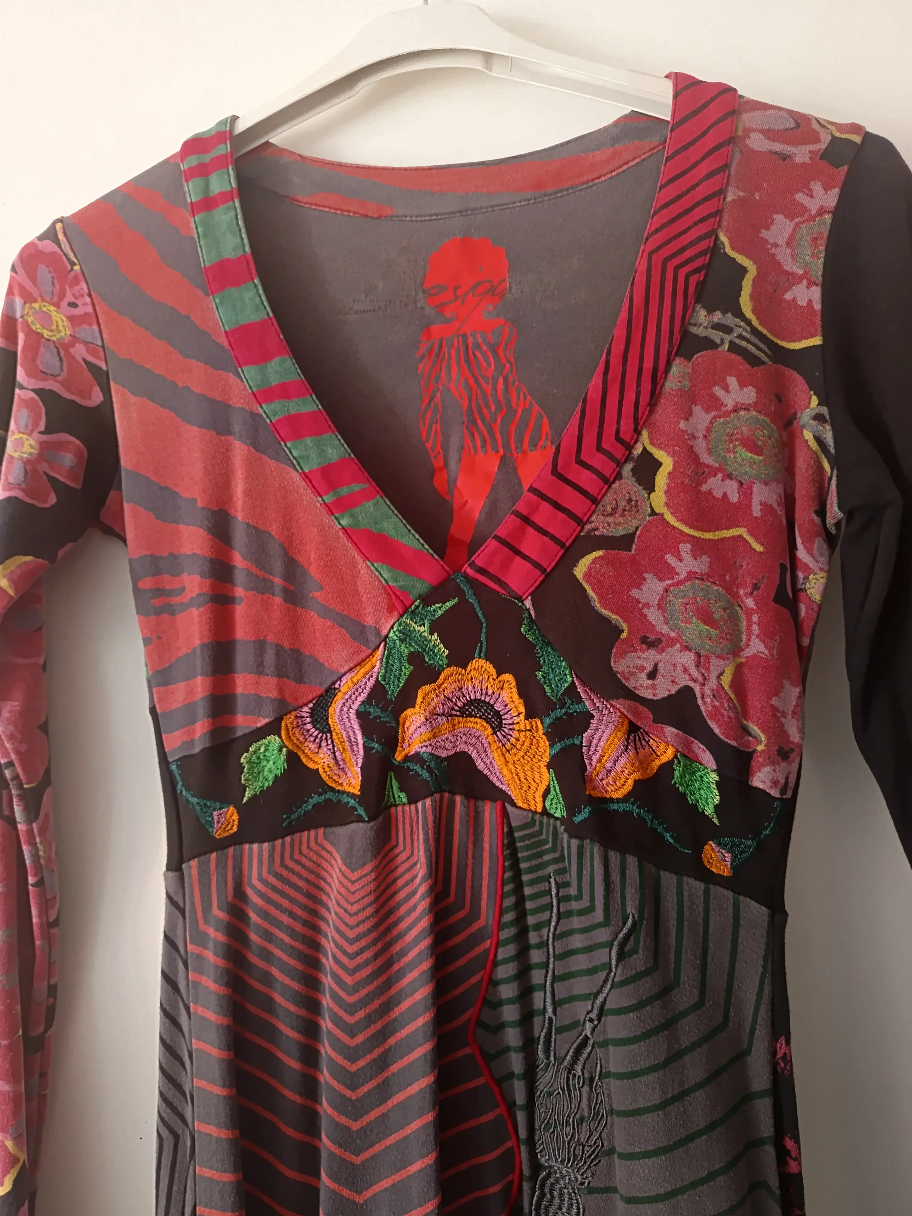 Robe Desigual imprimée motifs floraux et graphiques — photo 4