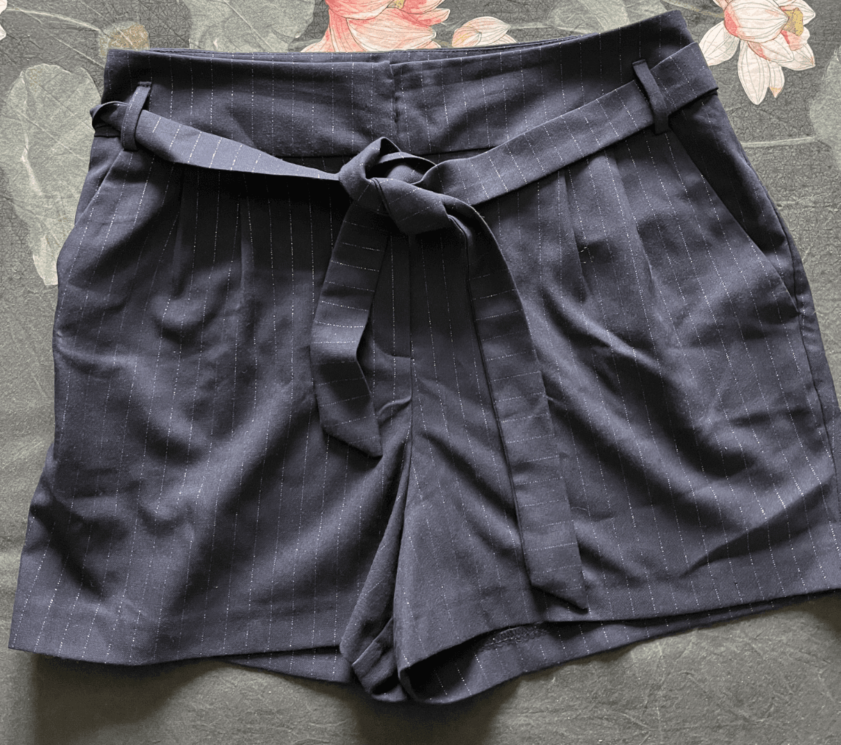 Short taille haute bleu rayé — photo 1