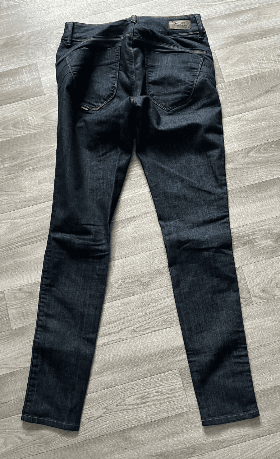 Jean slim femme bleu marine taille 40 — photo 2