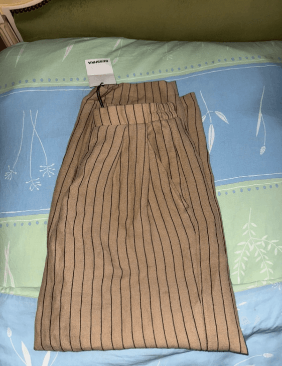 Pantalon Bershka rayé taille élastique — photo 1