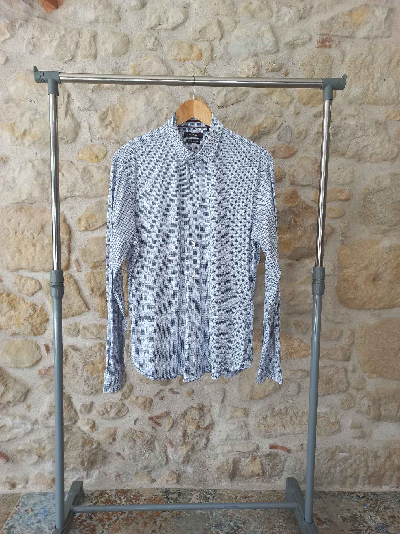 Chemise homme Devred blanche avec micro motifs bleu nuit manches longues taille L