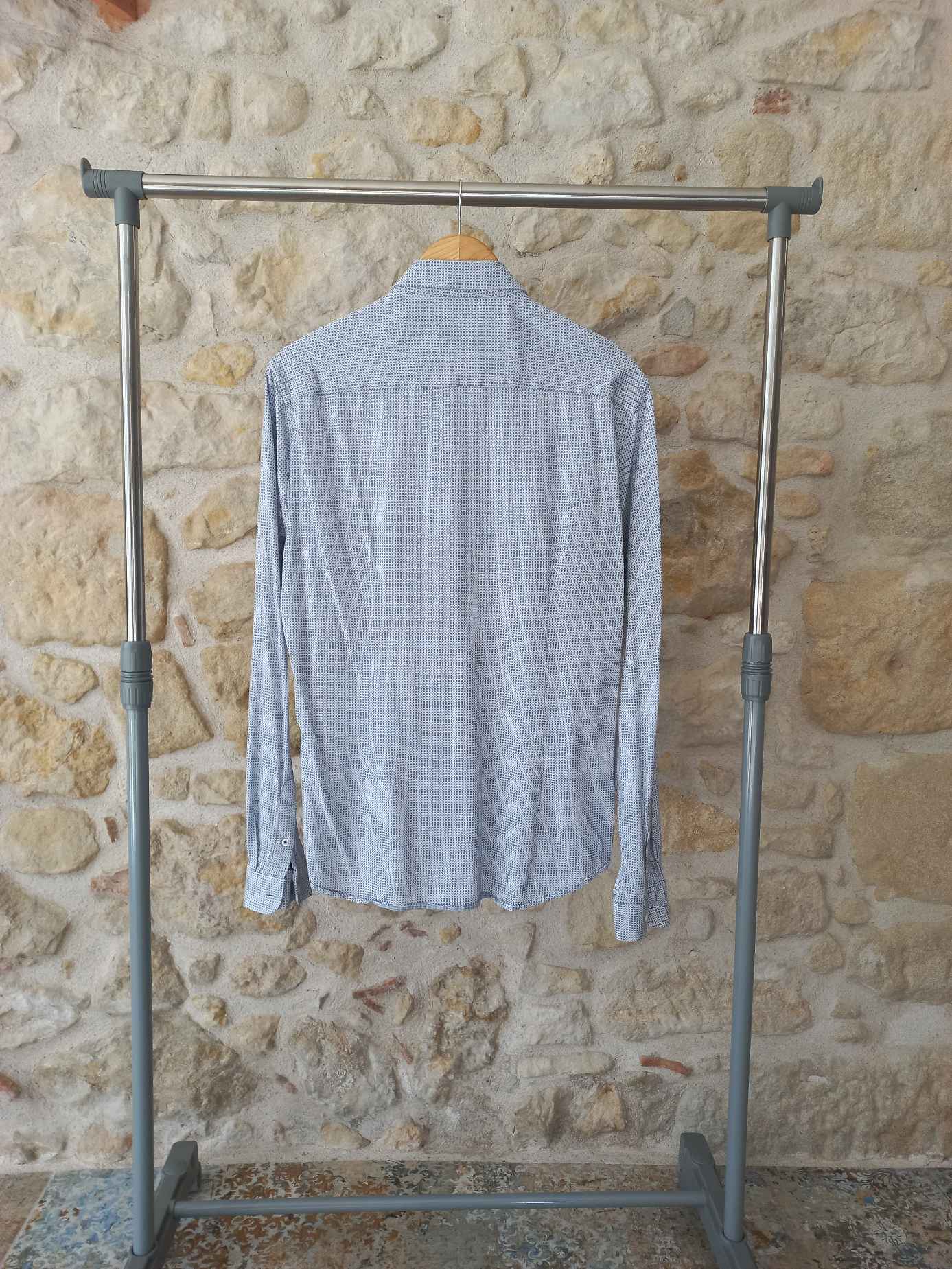 Chemise homme Devred blanche avec micro motifs bleu nuit manches longues taille L — photo 2