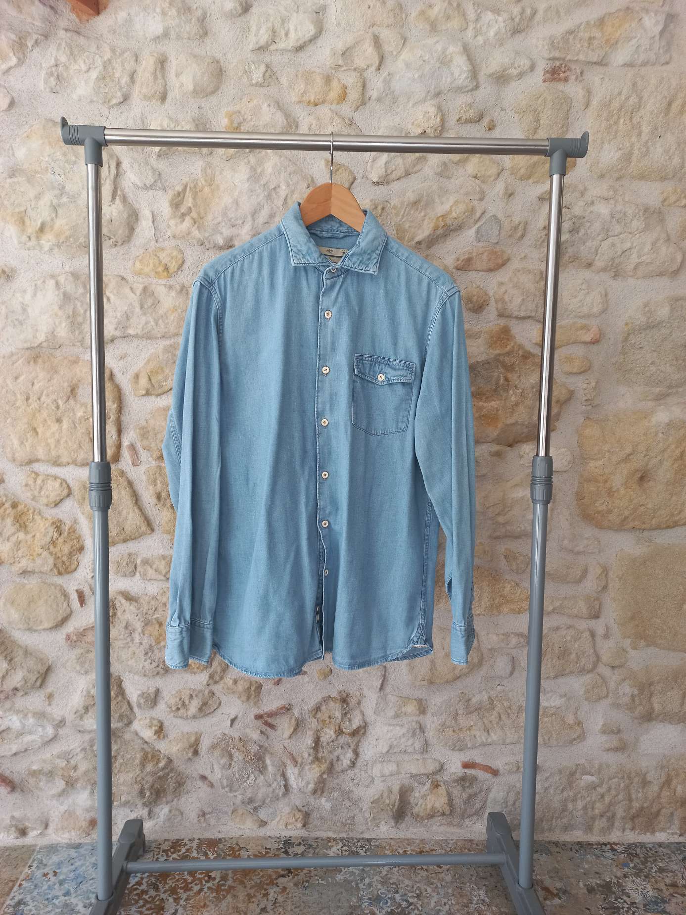 Chemise en jean homme bleue Mango Man taille L