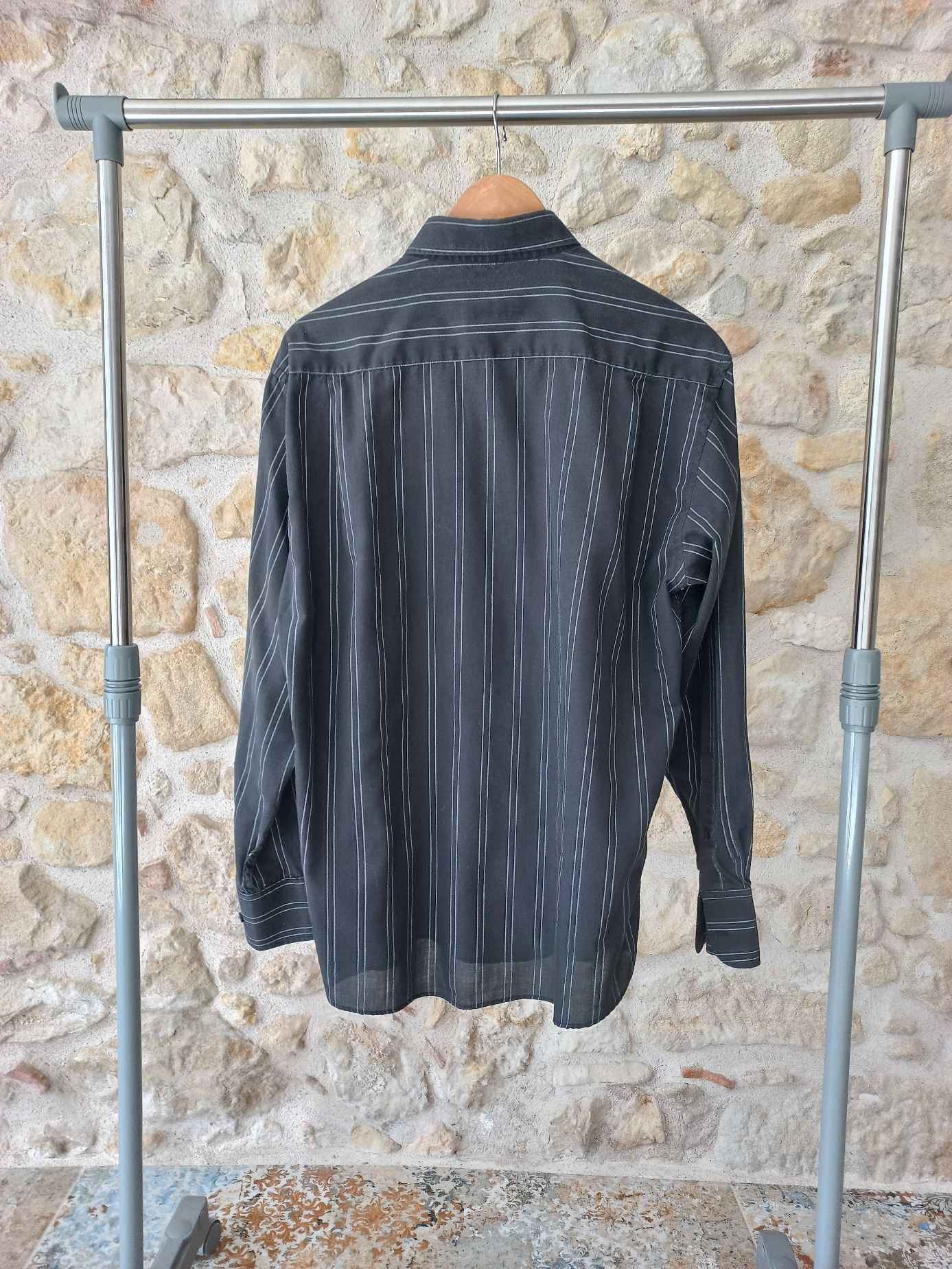Chemise homme noire à rayures blanches taille L — photo 2