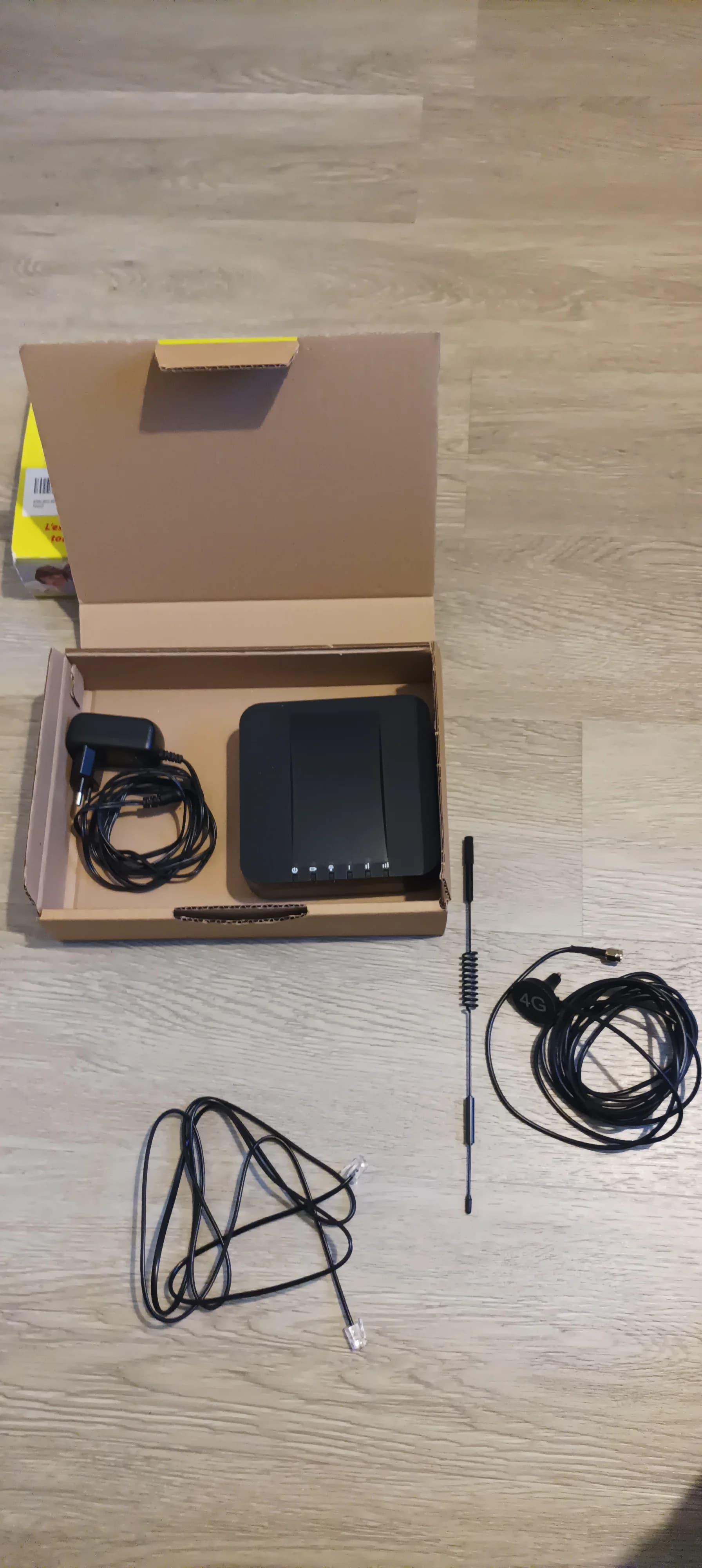 Routeur 4G LTE Mobiho La FixMob 4G — photo 3