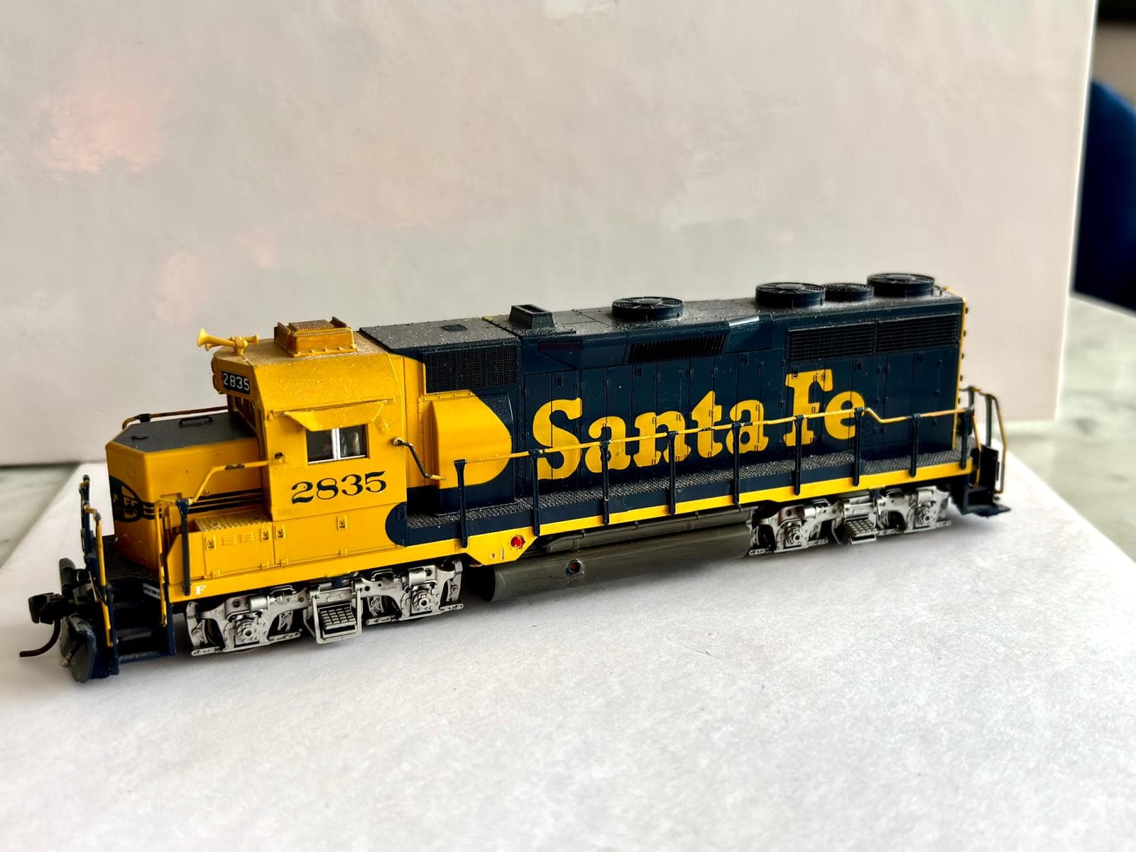 Locomotive Santa Fe 2835 - Modèle réduit